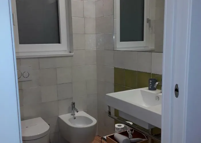 H-sa Affittacamere 3*